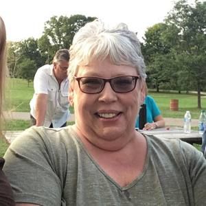 Meet your Posher, Eva